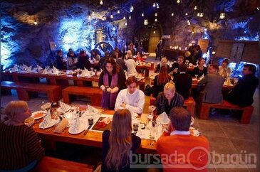 Yerin 80 metre altında restoran