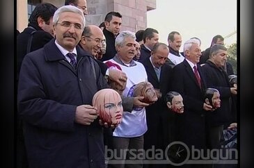 Eğitimcilerden kelleli eylem