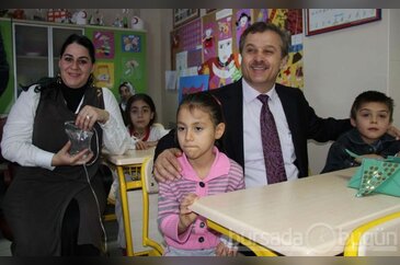 Hastanede karne sevinci 