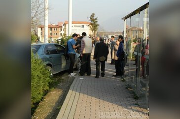 Otobüs durağında can pazarı