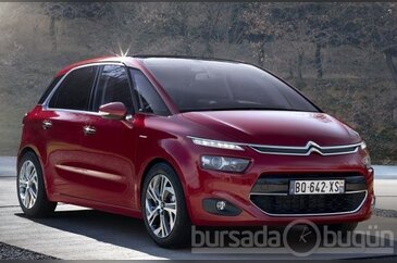 Citroen C4 Picasso sahnede