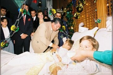 Özal'ı hiç böyle görmediniz