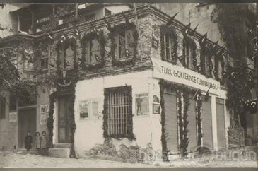 Cumhuriyet'in ilk yılları