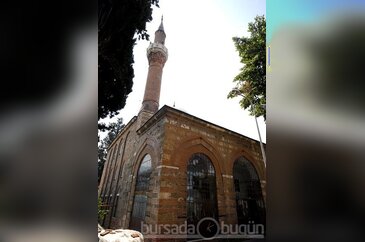 Bursa Üftade Cami ve Türbesi