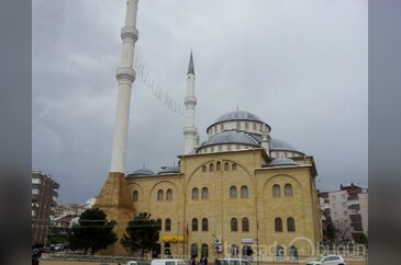 Bursa Akşemsettin Camii