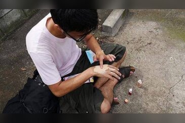 Yalnızlığın çaresini buldu