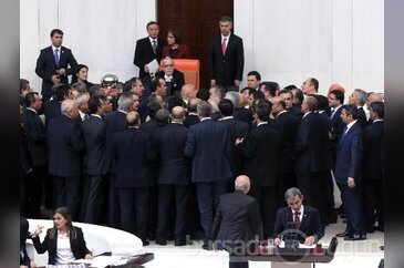 Siyasete damga vuran argo sözler
