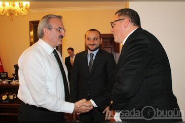 Vali Karaloğlu'ndan Bursada Bugün'e övgü