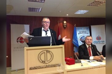 Necati Kartal sempozyuma katıldı