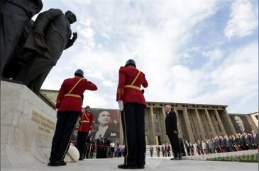 23 Nisan Türkiye'de böyle kutlandı...