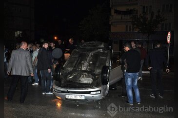 Bursa'da takla atan araçta can pazarı