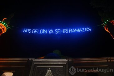 Bursa'da tarihi camiler ışıl ışıl oldu