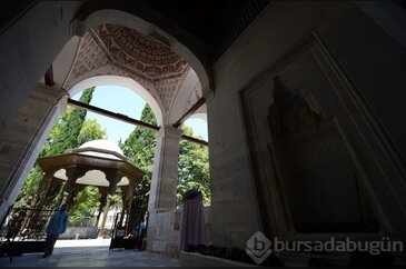 Sıvanın altından 600 yıllık tarih çıktı
