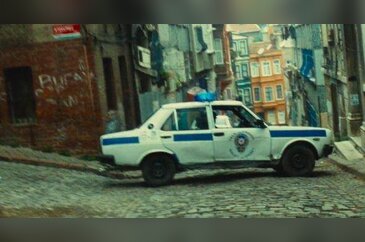 Geçmişten günümüze polis araçları
