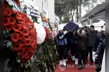 Müzeyyen Senar'a veda