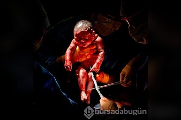Yaşamın ilk saniyeleri büyüledi