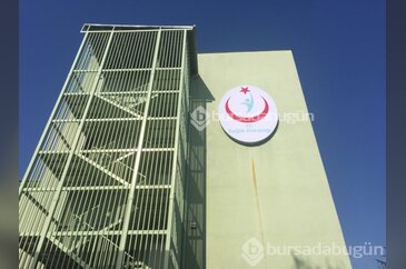 Bursa'da 2. T.C. Vakası! Bu kez de Zübeyde Hanım'ın portresini kald...
