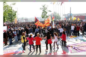 Bursa'da 1 Mayıs kutlamaları