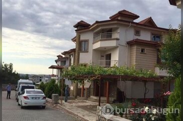 'Eş değiştirmeli fuhuşun' yapıldığı villanın içinden görüntüler
