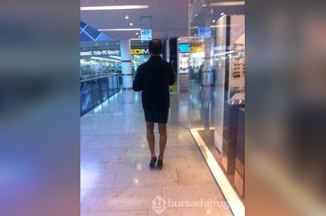 Bu nasıl moda??
