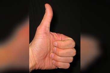 Çapkın olanları başparmağından tanıyabilirsiniz!