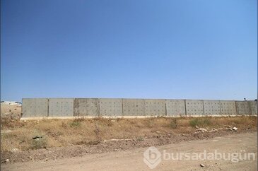 Suriye sınırına 3 metrelik beton duvar
