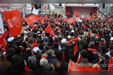 İşte Kılıçdaroğlu'nun masasındaki anket