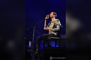 "Cem Adrian'dan '10. Yıl Konseri"