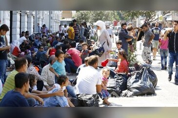 Mülteciler için Yunanistan'a açılan kapı:İzmir