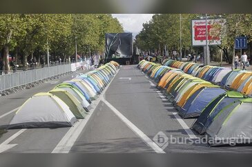 Karadağ'da çadırlı protesto