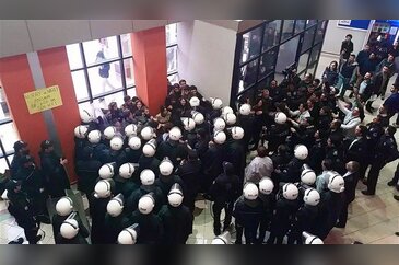 Kocaeli Üniversitesi'nde gerginlik