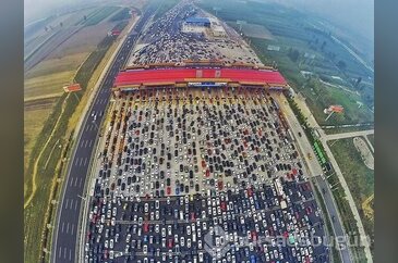 Beterin beteri var : trafiği istanbul'u aratmayan 26 çılgın şehir