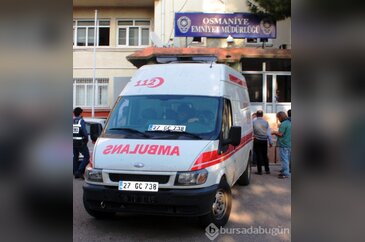 Sahte ambulansta 27 bin 500 paket kaçak sigara