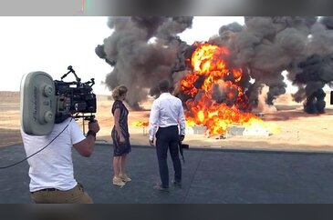 James Bond patlama sahnesiyle rekor kırdı