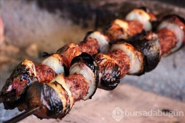 Gaziantep'te sonbaharın vazgeçilmezi "soğan kebabı"