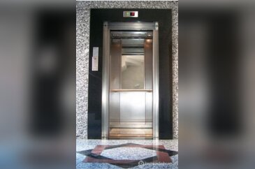 Asansöre neden ayna konulur?