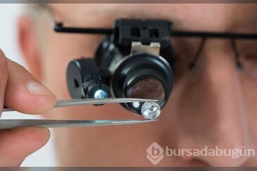 Lazer tutulunca elmasa dönüşen madde!
