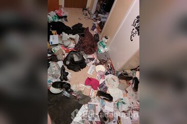 Eve sevgilisinin geleceğini duyunca...