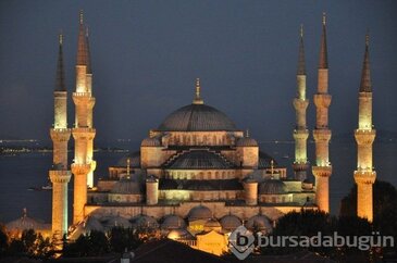 Saltanatın şaheserleri, Selatin camileri