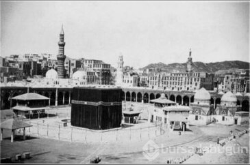 Kabe-i muazzama'nın 100 yıl önce çekilen fotoğrafları sizi çok şaşı...