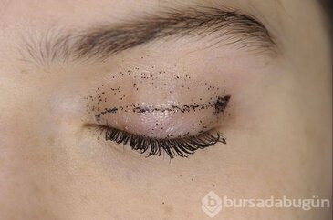Uygulanabilir parıltılı makyajlar