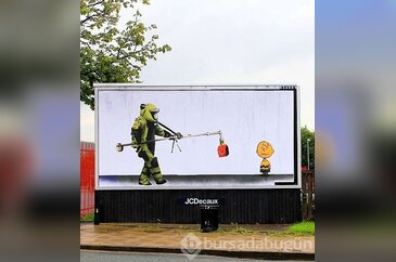 Kapitalizmin maskesini düşüren 15 billboard afişi