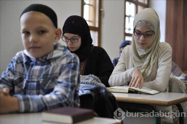 Saraybosna yeni hafızlarını yetiştiriyor