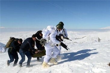 Mehmetçik'ten hayat kurtaran uçuşlar