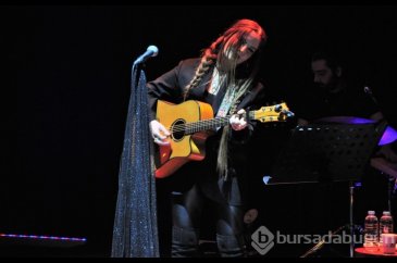 Bursa'da Layla Puliçe'den muhteşem konser
