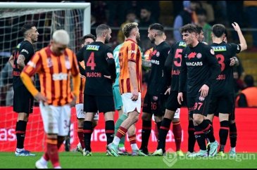 Galatasaray maçı sonrası Nihat Kahveci: "İkisinin de pasaportlarını...