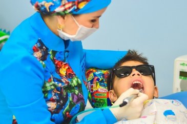 Diş teli ağrısı neden olur? Diş teli ağrısını giderme yöntemleri