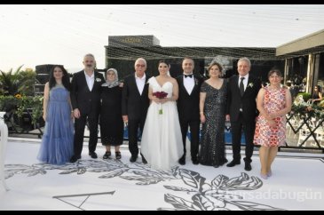 Adem Özel ve Ege Karaosmanoğlu mutluluğa yelken açtı
