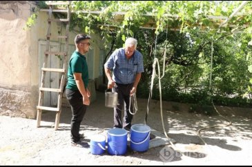 Yaz sıcağında değişik serinleme yöntemi
