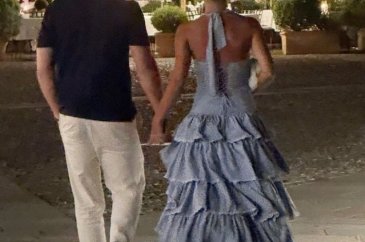 Melisa Döngel'in yaz aşkı çabuk bitti
